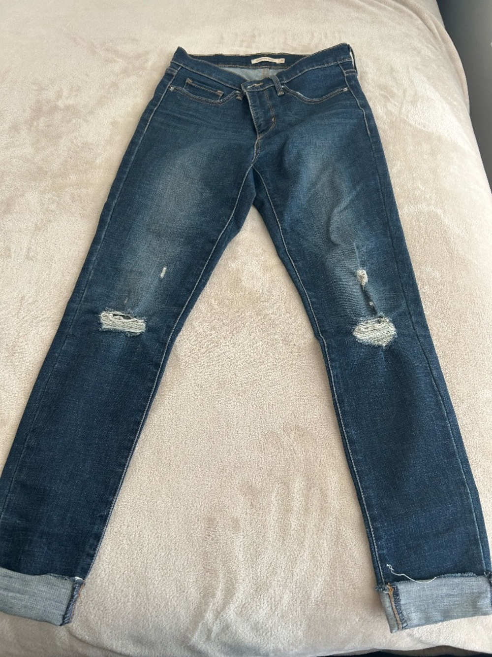 Levi's 311 Shaping Skinny, 27